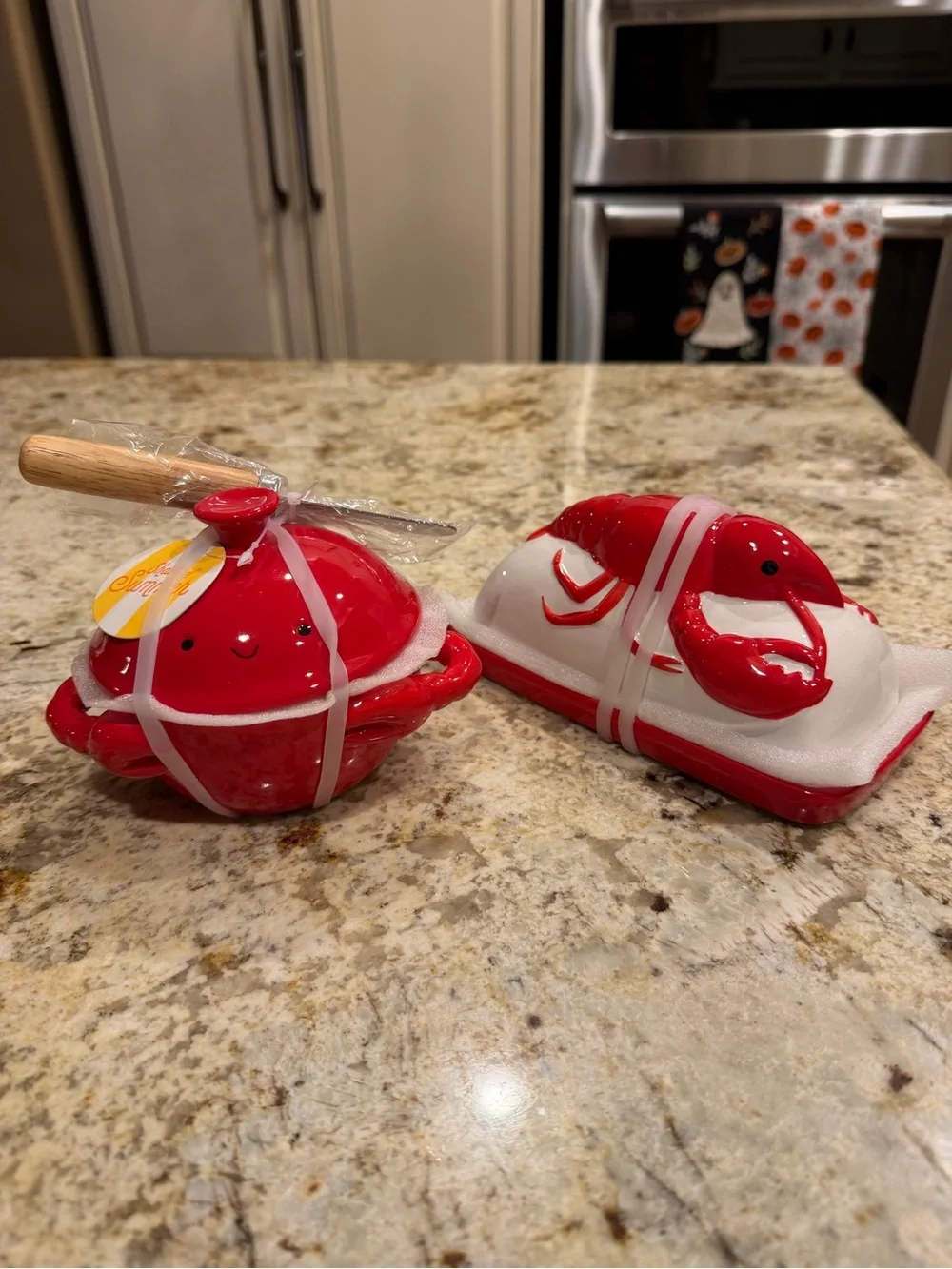 Shades of Summer Ceramic Red Crab Dish and Lobster Butter Dish Set -